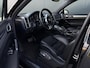 Porsche Cayenne 4.8 Turbo Pano - GTS Stoelen - Alcantara Hemel - Leder Dashboard