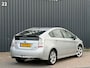 Toyota Prius 1.8 Dynamic|Camera|Trekhaak|Navi|Head-UP|Massage|Dealer Onderhouden