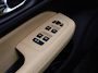 Volvo V60 T6 PLUG-IN HYBRID ULTRA DARK B&W AUDIO SCHUIFDAK MASSAGE 360GR CAM