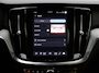 Volvo V60 T6 PLUG-IN HYBRID ULTRA BRIGHT B&W AUDIO SCHUIFDAK MASSAGE 360GR CAM