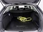 Volkswagen Passat Variant 1.5 eHybrid Business | Navigatie | Camera | 18" | Stuur-/Stoelverwarming | ACC |