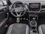 Volkswagen T-Roc 1.0 TSI R-Line / Digitaal dashboard / Navigatie  / App connect / Parkeersensoren V+A /