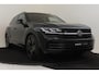 Volkswagen Touareg 3.0 TSi eHybrid 4MOTION R PANO-DAK|HEAD UP|DYN AUDIO|SOFTCLOSE|PUGLIA LEDER|MASSAGE|21"LM|LUCHTVERING|360 CAMERA|