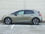 Volkswagen ID.3 Style 61 kWh accu 190 PK | Harman Kardon | LED Matrix | 19" velgen | Climatronic |
