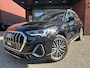 Audi Q3 45 TFSI e S edition S-Line // NAVI + CARPLAY // SONOS AUDIO // ADAPTIVE CRUISE // FULL LED // DODEHOEK DETECTIE // KEYLESS // ELEK. ACHTERKLEP // ELEK. TREKHAAK!!