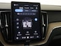Volvo XC60 T6 AWD Ultra Dark | Luchtvering | Trekhaak | 360° Camera |