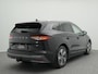 Skoda Enyaq iV 80 Loft 204 pk | Trekhaak | Led Matrix | ACC | Head Up | Voorstoelen met Geheugen | Navigatie | SmartLink | Stoelverwarming | Elektrische Klep | Camera |