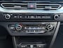Kia Niro EV e-Niro DynamicPlusLine 64 kWh | Navigatie | Panoramadak | Apple Carplay/Android Auto | Adaptieve Cruise Control | Stoel/Stuurverwarming | Lichtmetalen Velgen |