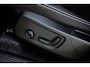 Volvo XC40 2.0 B3 Plus Black Edition | Adaptieve Cruise Control | 20" Velgen | Harman Kardon Audio | Stoel-/Stuurverwarming | Dodehoek Detectie | Parkeercamera | Nubuck Bekleding | Apple CarPlay |