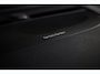 Volvo XC40 2.0 B3 Plus Black Edition | Adaptieve Cruise Control | 20" Velgen | Harman Kardon Audio | Stoel-/Stuurverwarming | Dodehoek Detectie | Parkeercamera | Nubuck Bekleding | Apple CarPlay |
