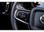 Volvo XC40 2.0 B3 Plus Black Edition | Adaptieve Cruise Control | 20" Velgen | Harman Kardon Audio | Stoel-/Stuurverwarming | Dodehoek Detectie | Parkeercamera | Nubuck Bekleding | Apple CarPlay |