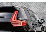 Volvo XC40 2.0 B3 Plus Black Edition | Adaptieve Cruise Control | Trekhaak | 20" Velgen | Pixel LED Koplampen | Harman Kardon Audio | Stoel-/Stuurverwarming | Dodehoek Detectie | 360° Parkeercamera | Nubuck Bekleding | Apple CarPlay |