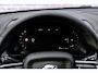 Volvo XC40 2.0 B3 Plus Black Edition | Adaptieve Cruise Control | 20" Velgen | Harman Kardon Audio | Stoel-/Stuurverwarming | Dodehoek Detectie | Parkeercamera | Nubuck Bekleding | Apple CarPlay |