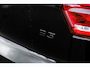 Volvo XC40 2.0 B3 Plus Black Edition | Adaptieve Cruise Control | 20" Velgen | Harman Kardon Audio | Stoel-/Stuurverwarming | Dodehoek Detectie | Parkeercamera | Nubuck Bekleding | Apple CarPlay |