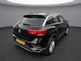 Volkswagen T-Roc 1.0 TSI Style / Navigatie / Climate controle / Trekhaak / Camera /  Parkeersensoren V+A /