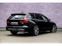 Volvo V60 T8 Plug-in Hybrid AWD Plus Dark | PHEV Long Range | Trekhaak | Sportstoelen | Panoramadak | Harman Kardon Audio | Head-up Display | 360 Graden Camera | Stoelverwarming voor en achter | Keyless Entry | Elektrische Achterklep | Elektrisch Verstelbare Voorstoelen | Cruise Control Adaptief | BLIS | Google Navigatie | Apple Carplay | Android Auto