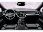 Volvo V60 T8 Plug-in Hybrid AWD Plus Dark | PHEV Long Range | Trekhaak | Sportstoelen | Panoramadak | Harman Kardon Audio | Head-up Display | 360 Graden Camera | Stoelverwarming voor en achter | Keyless Entry | Elektrische Achterklep | Elektrisch Verstelbare Voorstoelen | Cruise Control Adaptief | BLIS | Google Navigatie | Apple Carplay | Android Auto