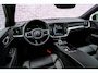 Volvo V60 T8 Plug-in Hybrid AWD Plus Dark | PHEV Long Range | Trekhaak | Sportstoelen | Panoramadak | Harman Kardon Audio | Head-up Display | 360 Graden Camera | Stoelverwarming voor en achter | Keyless Entry | Elektrische Achterklep | Elektrisch Verstelbare Voorstoelen | Cruise Control Adaptief | BLIS | Google Navigatie | Apple Carplay | Android Auto