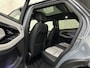 Land Rover Range Rover Evoque 1.5 P300e AWD R-Dynamic | Panorama | Leder | Meridian-Sound | Black-Optic | Sfeerverlichting | Stoelverwarming | Stuurverwarming | Camera | Elek. Achterklep | Voorruit Verwarming | Elektrische Stoelen | Lane Assist |