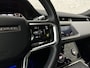 Land Rover Range Rover Evoque 1.5 P300e AWD R-Dynamic | Panorama | Leder | Meridian-Sound | Black-Optic | Sfeerverlichting | Stoelverwarming | Stuurverwarming | Camera | Elek. Achterklep | Voorruit Verwarming | Elektrische Stoelen | Lane Assist |