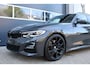 BMW 3-Serie Touring 330i | M340i Look | Pano | Apple Carplay | Sfeerverlichting | LED | Stoelverwarming