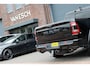 Dodge Ram 1500 5.7 V8 4x4 Crew Cab Limited | Prins-LPG | Luchtvering | Stoelventilatie V+A | Trekhaak | Panoramadak | ACC | Android Auto/Apple Carplay | HUD | Harman&Kardon | Surround Camera |