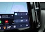 Volvo XC60 2.0 T6 Plug-in hybrid AWD Plus Dark | Leer | Pilot Ass. | Pano-dak | Harman/ Kardon | Ver. Voorruit | Stoel + stuurverwarming |