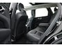 Volvo XC60 2.0 T6 Plug-in hybrid AWD Plus Dark | Leer | Pilot Ass. | Pano-dak | Harman/ Kardon | Ver. Voorruit | Stoel + stuurverwarming |