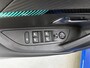 Peugeot e-2008 EV Allure 50 kWh | Navigatie | Camera | Climate Control | Accu 92% | Apple CarPlay / Android Auto
