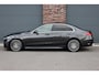 Mercedes-Benz C-klasse 200 AMG Line | Panoramadak | Distronic+ | Camera | Sfeerverlichting Premium | Zitcomfortpakket | Stoelverwarminig | Geluidsisolerend Glas |