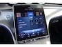 Mercedes-Benz C-klasse 200 AMG Line | Panoramadak | Distronic+ | Camera | Sfeerverlichting Premium | Zitcomfortpakket | Stoelverwarminig | Geluidsisolerend Glas |
