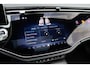 Mercedes-Benz E-klasse Estate 300 e AMG Line | Hyperscreen | Distronic+ | Nappa Leder | Burmester | Massage | Stoelventilatie | Digital Light | Trekhaak | Pamoramdak | HUD | Verwarmd Stuurwiel |