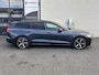 Volvo V60 2.0 T8 Plug-in hybrid AWD Ultra Dark | Zwenkbare trekhaak | Bowers&Wilkins | Stoelmassage + Verkoeling | Panoramadak | Memory | Blis |