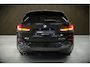 BMW X1 xDrive25e Executive M Sport | Stoelverwarming | Trekhaak | Parkeersensoren | Navigatie | Ambiance Verlichting | Keyless | Cruise Control | LED | Climate Control | DAB | BTW | SOH 90%