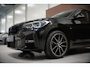 BMW X1 xDrive25e Executive M Sport | Stoelverwarming | Trekhaak | Parkeersensoren | Navigatie | Ambiance Verlichting | Keyless | Cruise Control | LED | Climate Control | DAB | BTW | SOH 90%