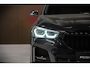BMW X1 xDrive25e Executive M Sport | Stoelverwarming | Trekhaak | Parkeersensoren | Navigatie | Ambiance Verlichting | Keyless | Cruise Control | LED | Climate Control | DAB | BTW | SOH 90%