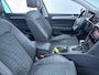 Volkswagen Passat Variant 1.4 TSI PHEV GTE Business 218 pk Automaat | Navigatie | Panoramadak | Trekhaak (wegklapbaar) | Parkeersensoren | Achteruitrijcamera | Stoelverwarming