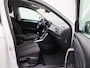 Volkswagen T-Roc 1.0 TSI Life 110 PK| Origineel Nederlands | Navigatie | Achteruitrijcamera | Privacy Glass | Parkeersensoren | Apple Carplay