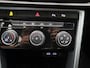 Volkswagen T-Roc 1.0 TSI Life 110 PK| Origineel Nederlands | Navigatie | Achteruitrijcamera | Privacy Glass | Parkeersensoren | Apple Carplay
