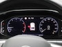 Volkswagen T-Roc 1.0 TSI Life 110 PK| Origineel Nederlands | Navigatie | Achteruitrijcamera | Privacy Glass | Parkeersensoren | Apple Carplay