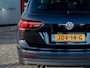 Volkswagen Tiguan 1.5 TSI ACT Highline | Trekhaak | Schuif/ Kantel Panoramadak | LED Koplampen | Adaptieve Cruise Control | Stoelverwarming | Virtual Cockpit | Climate Control | Apple Carplay | Android Auto | Metallic Lak | Privacy Glas | All Season |