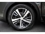 Peugeot 3008 1.6 e Panodak Navi Camera Leer Memory seats Climate control Trekhaak (afneembaar) Stoelverwarming PDC Keyless Entry & Go Cruise control Sfeerverlichting PDC LED Elektr. bedienbare achterklep LM velgen