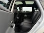 Mercedes-Benz B-klasse 180 Luxury Line Automaat | Panoramadak | Leder | Camera | Key-Less | Apple CarPlay-Android Auto | PDC | LED