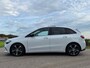 Mercedes-Benz B-klasse 180 Luxury Line Automaat | Panoramadak | Leder | Camera | Key-Less | Apple CarPlay-Android Auto | PDC | LED