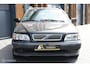 Volvo V40 1.6 APK TOT 06-2027