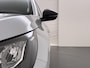 Peugeot e-208 Business 51 kWh | Demo | Navigatie | Camera achter | Parkeersensoren | Cruise control | Apple Carplay en Android auto draadloos