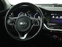 Kia Niro EV e-Niro ExecutiveLine 64 kWh | Schuifdak | Stoelgeheugen | Navigatie | Stoelverwarming/-Verkoeling | Dodehoekdetectie | Onderweg-naar-dealer