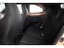 Toyota Aygo X Hybrid 115 pulse | Parkeer Sensoren voor en achter | Keyless entry | Apple Carplay/Android Auto | Actie Q3!