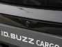 Volkswagen ID. Buzz Cargo Bulli Limited Edition 79 kWh 286PK | December rijden | 360 Camera | Navigatie via Apple carplay  | Trekhaak | Bijrijdersbank | LED Matrix | Alarm | 19 inch Lm velgen |