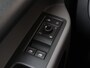 Volkswagen ID. Buzz Cargo Bulli Limited Edition 79 kWh 286PK | December rijden | 360 Camera | Navigatie via Apple carplay  | Trekhaak | Bijrijdersbank | LED Matrix | Alarm | 19 inch Lm velgen |